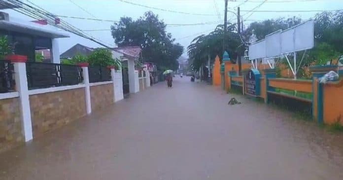 2_kecamatan_di_cilegon_diterjang_banjir