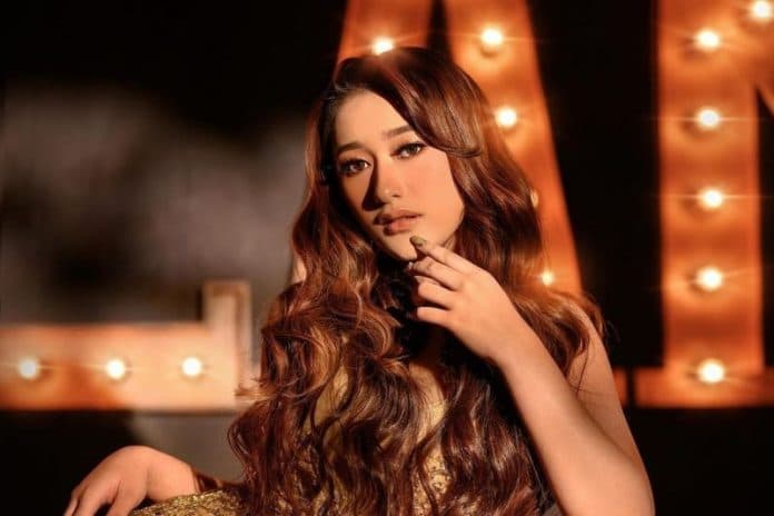 amanda_caesa_rilis_lagu_mengapa_patah_hati