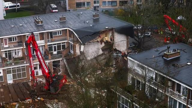 apartemen_di_den_haag_runtuh_6_orang_tewas