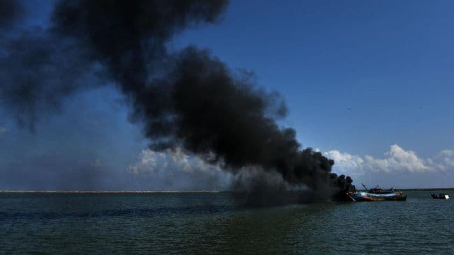 australia_bakar_3_kapal_indonesia