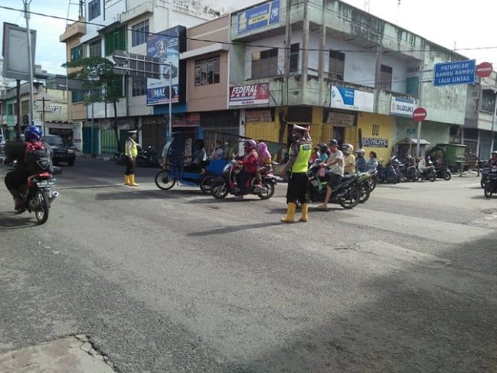 banjir_tebingtinggi_dilaporkan_mulai_surut