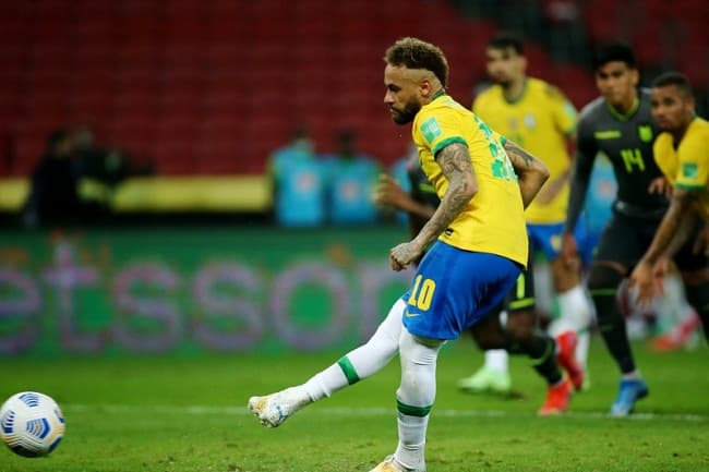 brazil_atasi_ekuador_dua_gol_tanpa_balas