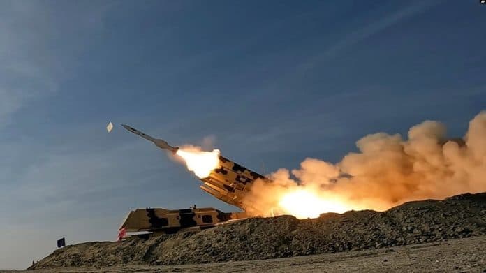 cek_kekuatan_militer_iran