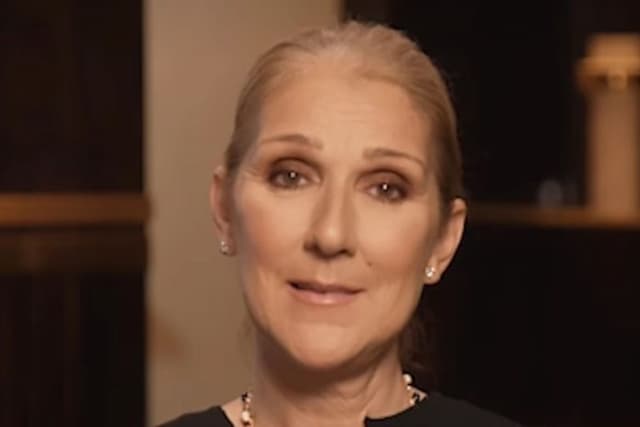 celine_dion_alami_gangguan_saraf_langka