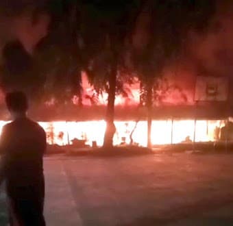 gedung_smpn_20_marelan_terbakar