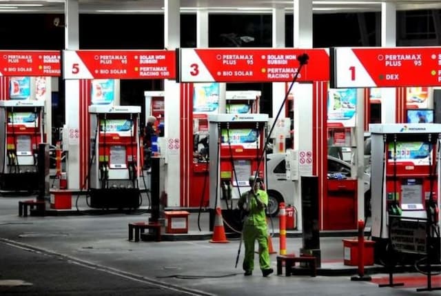 harga_bbm_di_seluruh_spbu_resmi_turun