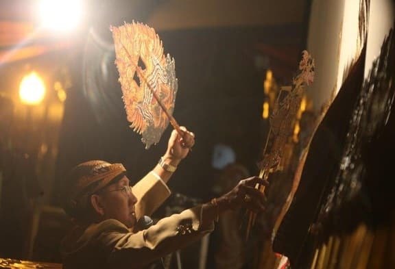 kabar_duka_ki_manteb_sudharsono_tutup_usia
