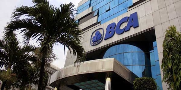 karyawan_kantor_pusat_bca_positif_covid_19