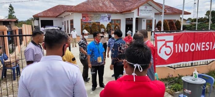 kpu_humbahas_larang_wartawan_masuk