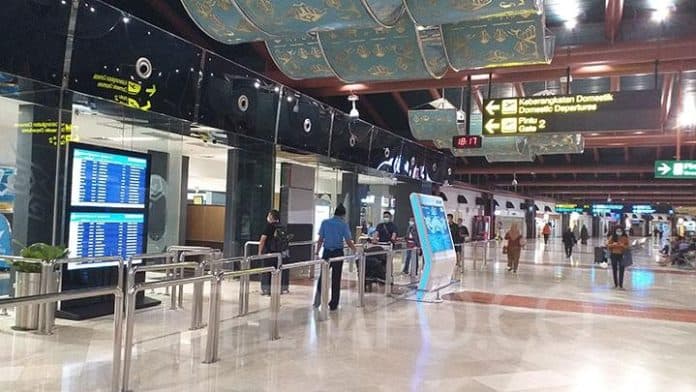 mulai_1_april_terminal_1b_2f_soetta_ditutup