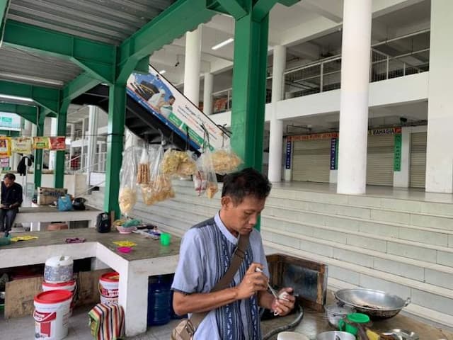 pasar_aksara_minim_pedagang_dan_pengunjung
