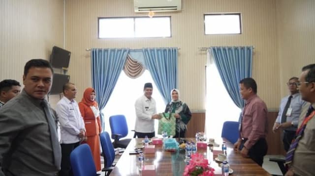 pemkab_labusel_bersinergi_dengan_bank_sumut