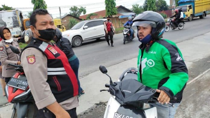 polresta_deli_serdang_gelar_operasi_yustisi