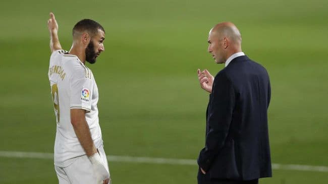 real_madrid_keok_zidane_tolak_mundur