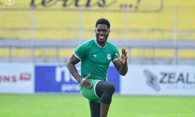 status_striker_asing_psms_dipertanyakan