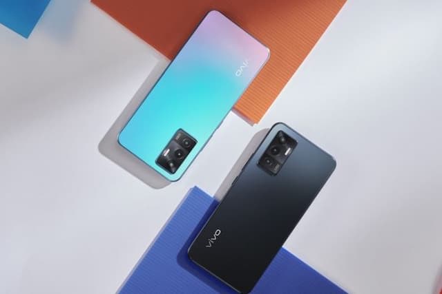 vivo_v30_menawarkan_teknologi_optik_zeiss