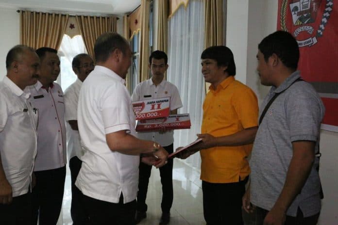 wartawan_mistar_juara_lomba_karya_tulis